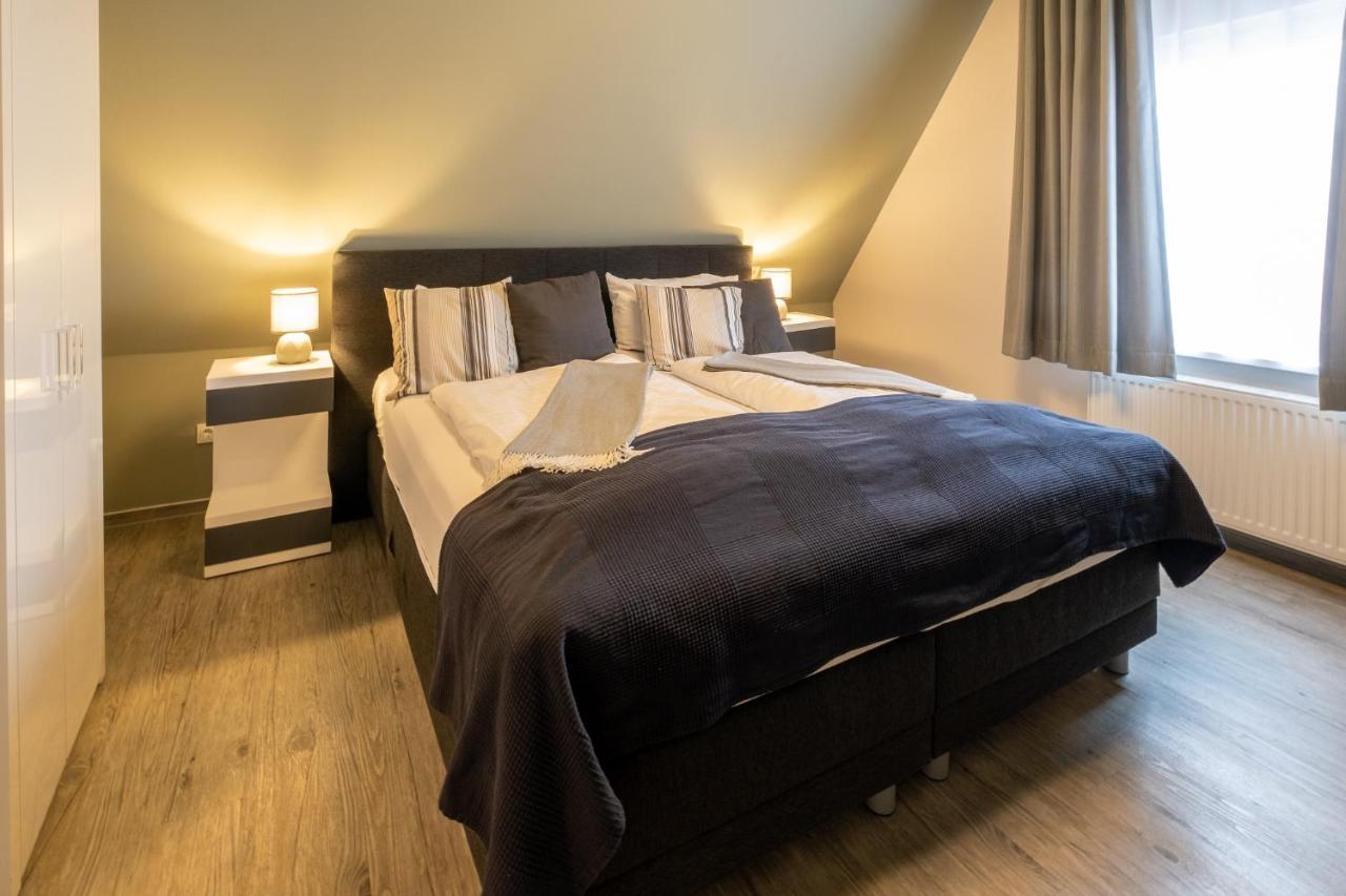 Stadthotel Йевер Экстерьер фото